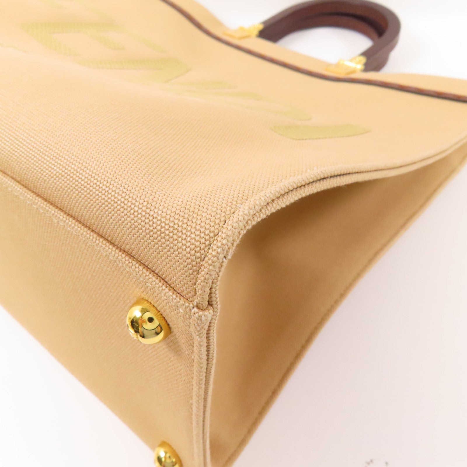 FENDI 帆布Sunshine Medium金扣手挽肩背兩用袋