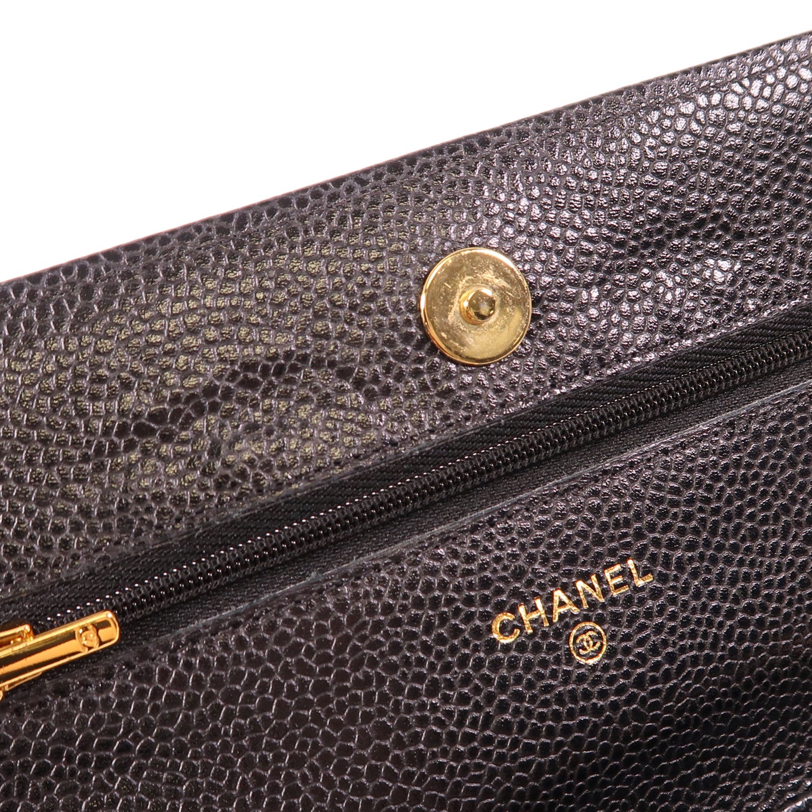 CHANEL 牛皮皮革WOC Wallet On Chain金扣鏈帶肩背袋