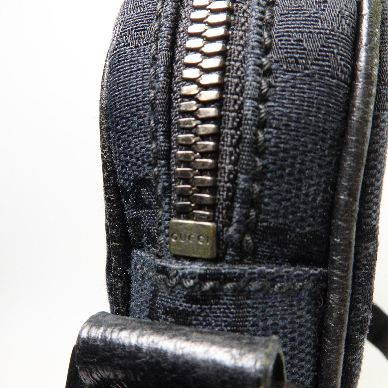 GUCCI 帆布Shoulder Bag肩背袋