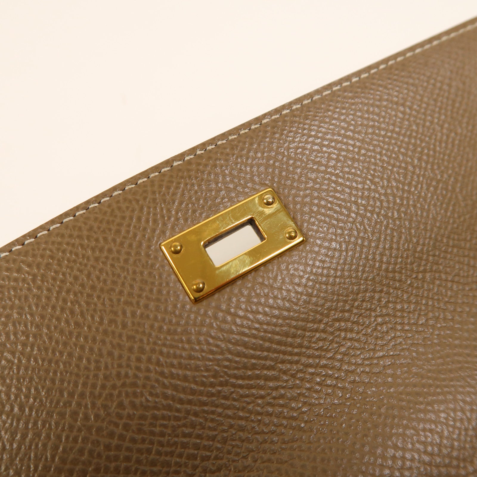 HERMES Epsom皮革Kelly To Go金扣肩背袋Etoupe