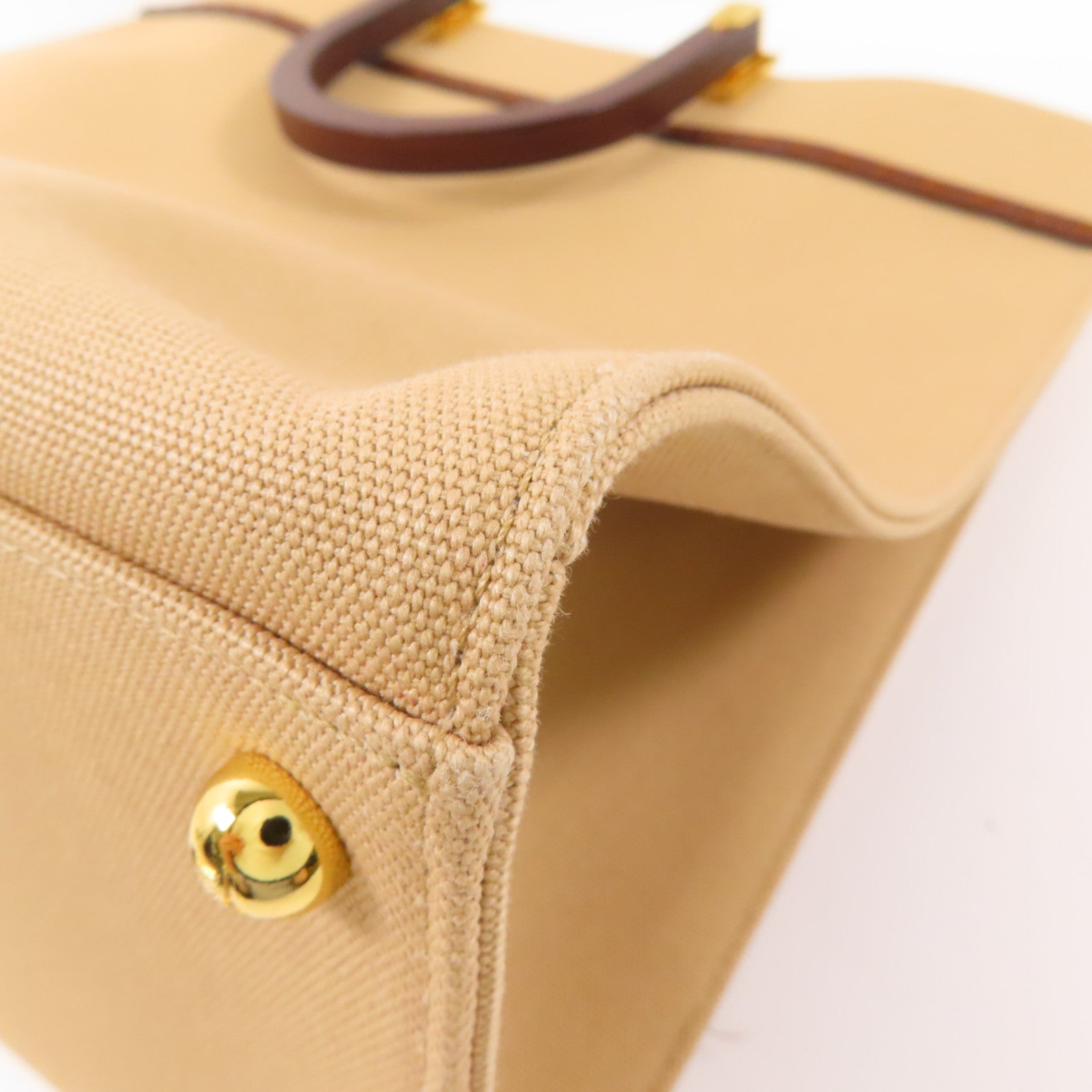 FENDI 帆布Sunshine Medium金扣手挽肩背兩用袋