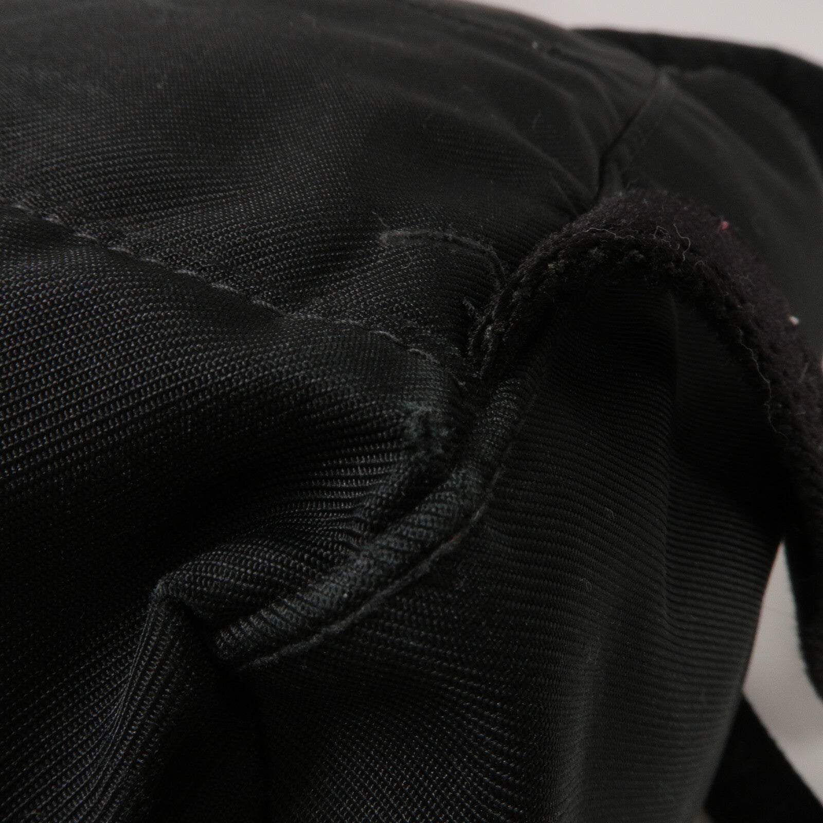 BURBERRY 尼龍Orkney Flap Backpack背包