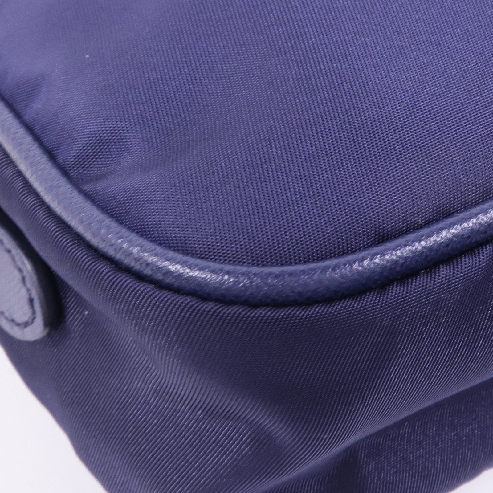 PRADA 尼龍Shoulder Bag金扣肩背袋