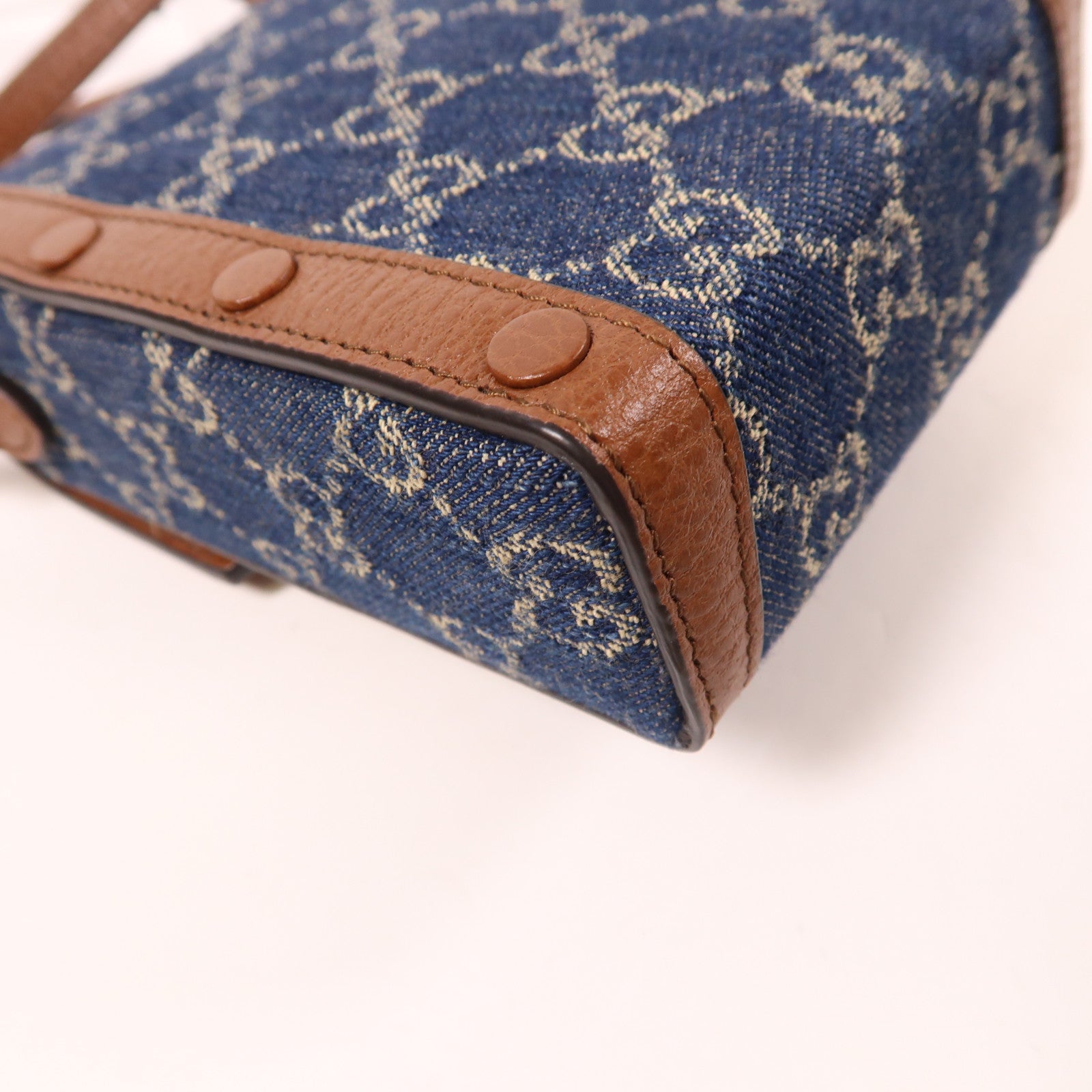 GUCCI 牛仔布/皮革Superme Horsebit 1955金扣肩背袋藍色/棕色