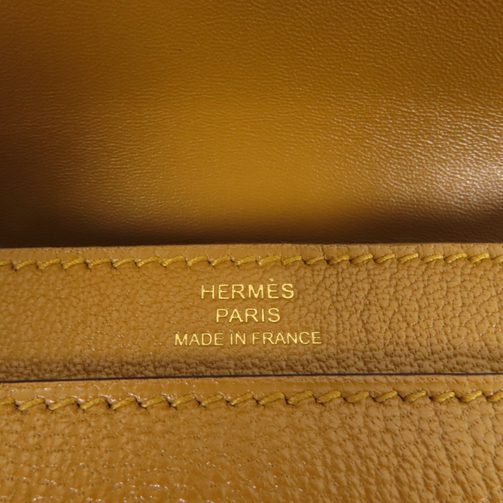 HERMES Chevre皮革Verrou Mini金扣鏈帶肩背袋Sesame