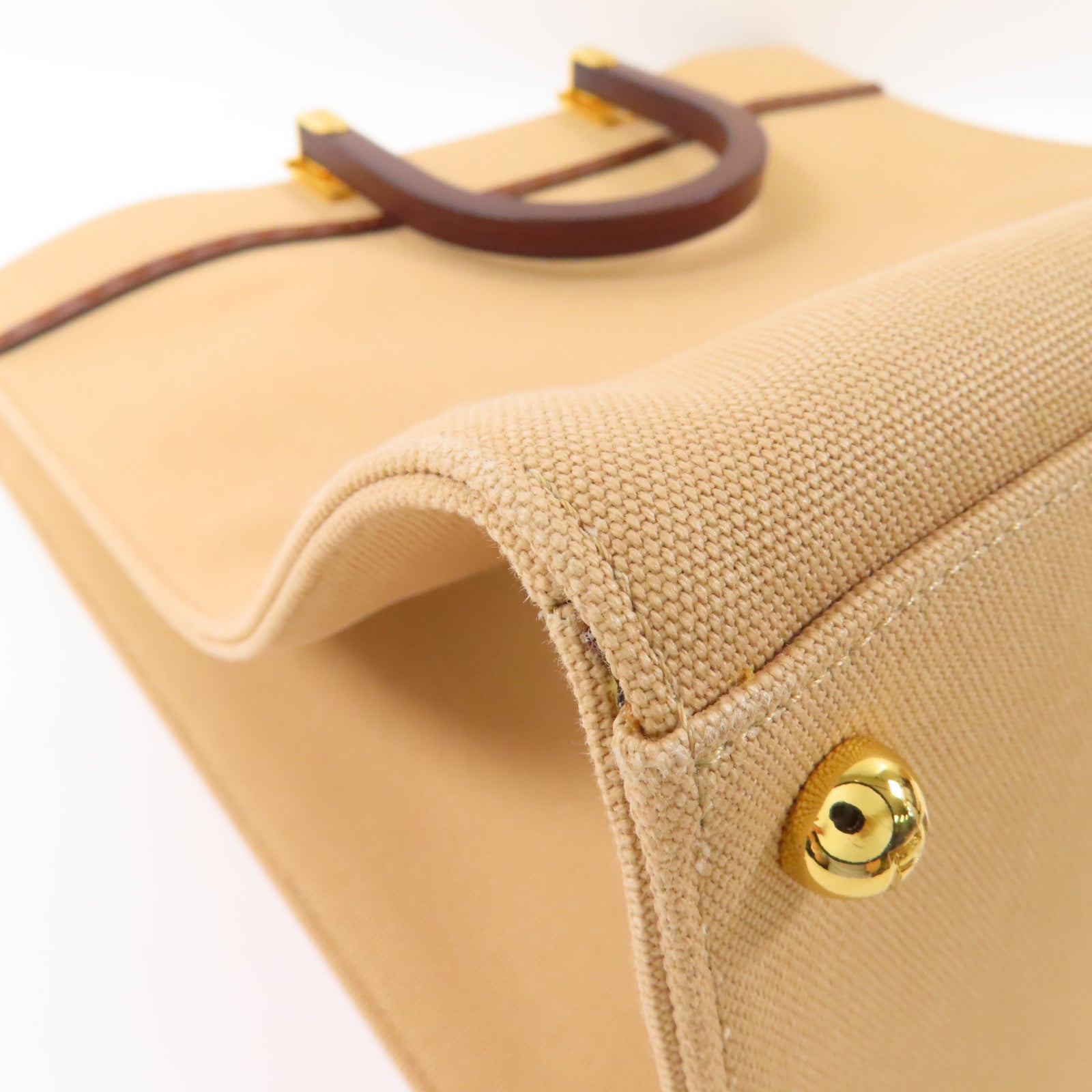 FENDI 帆布Sunshine Medium金扣手挽肩背兩用袋