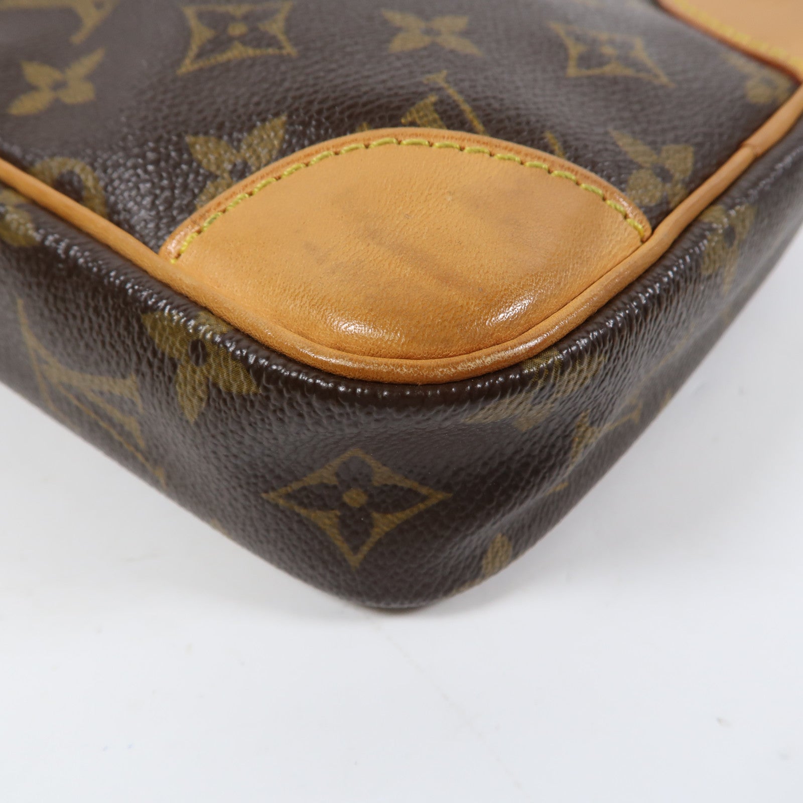 LOUIS VUITTON Monogram Danube金扣肩背袋啡色