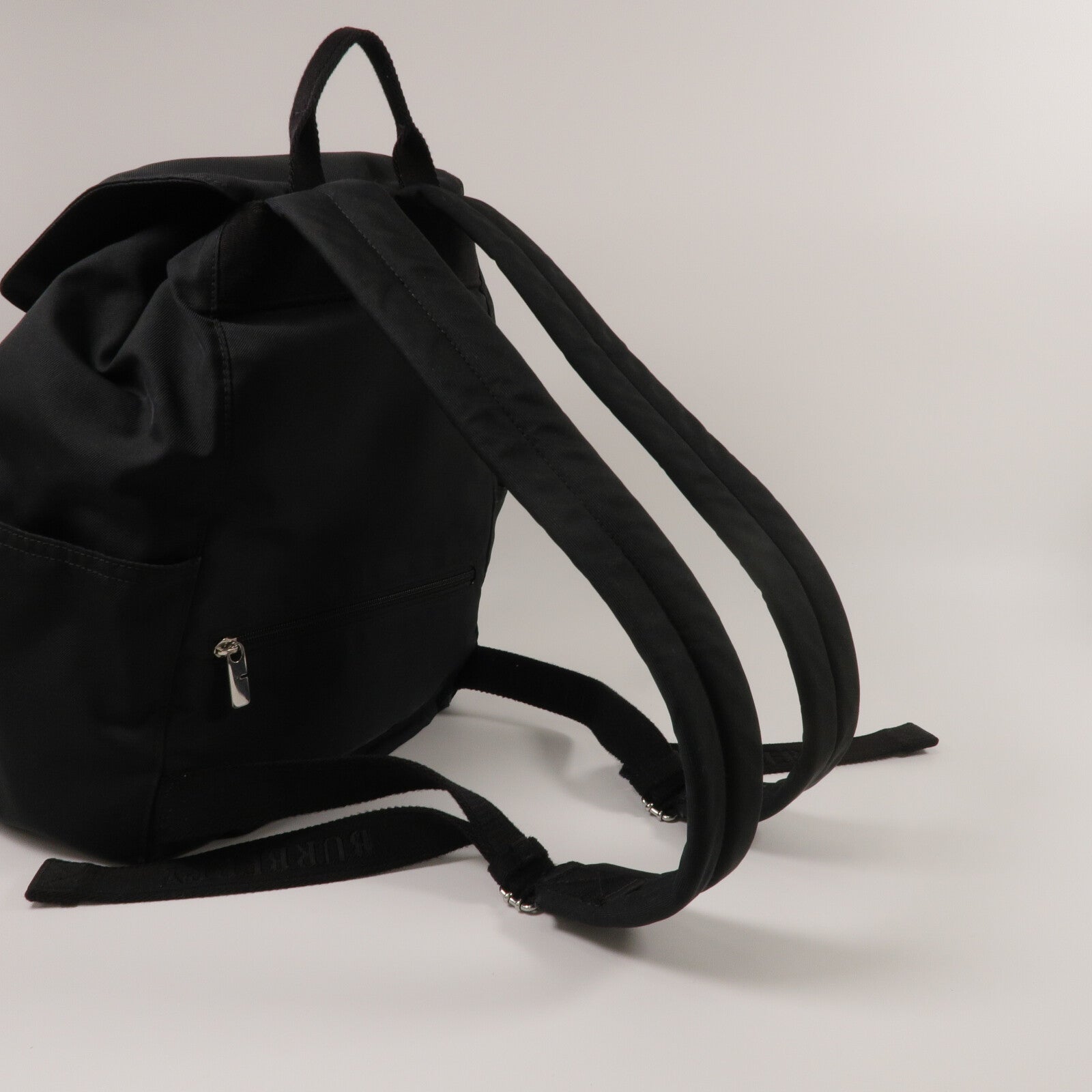 BURBERRY 尼龍Orkney Flap Backpack背包