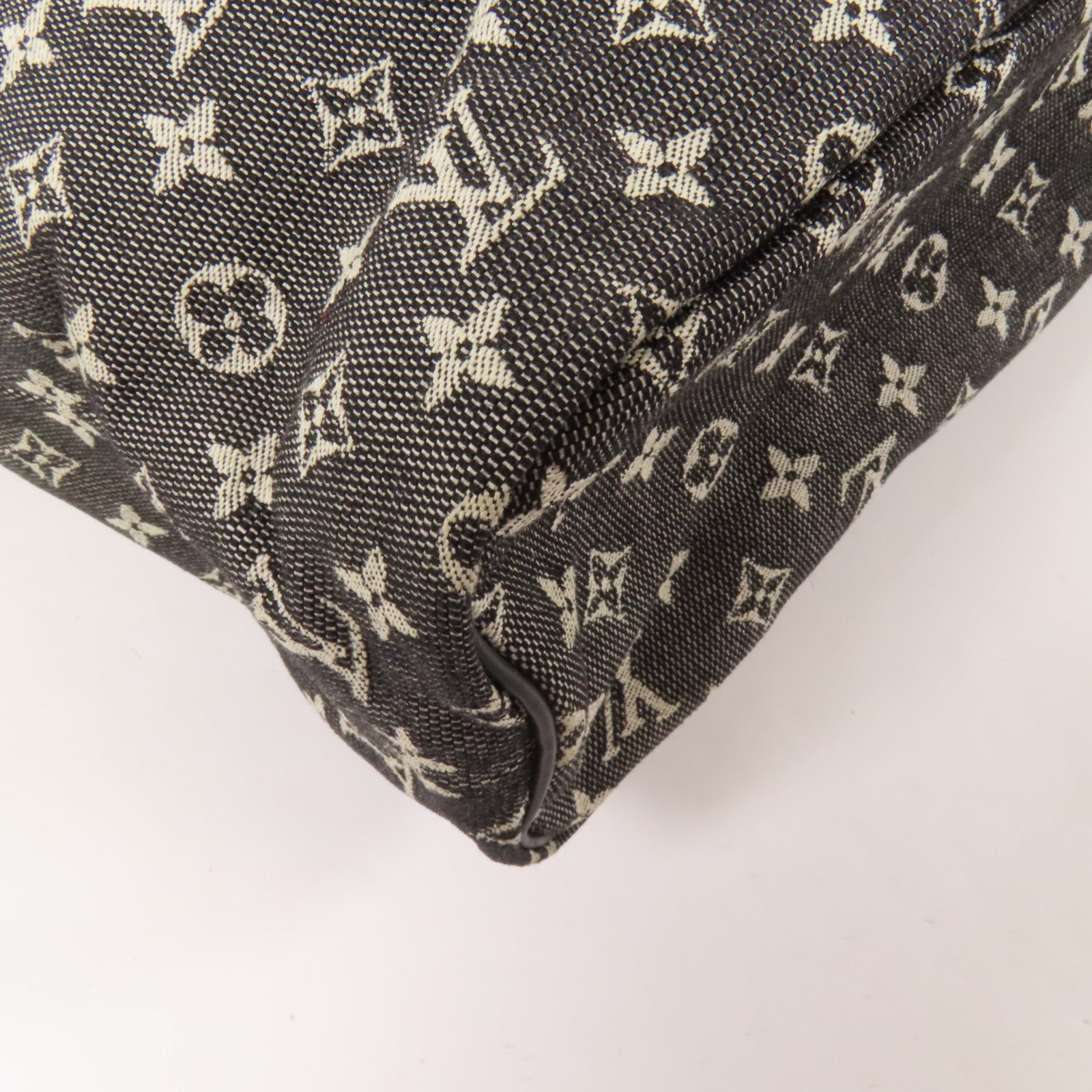 LOUIS VUITTON Monogram Mini Lucille GM金扣手挽袋