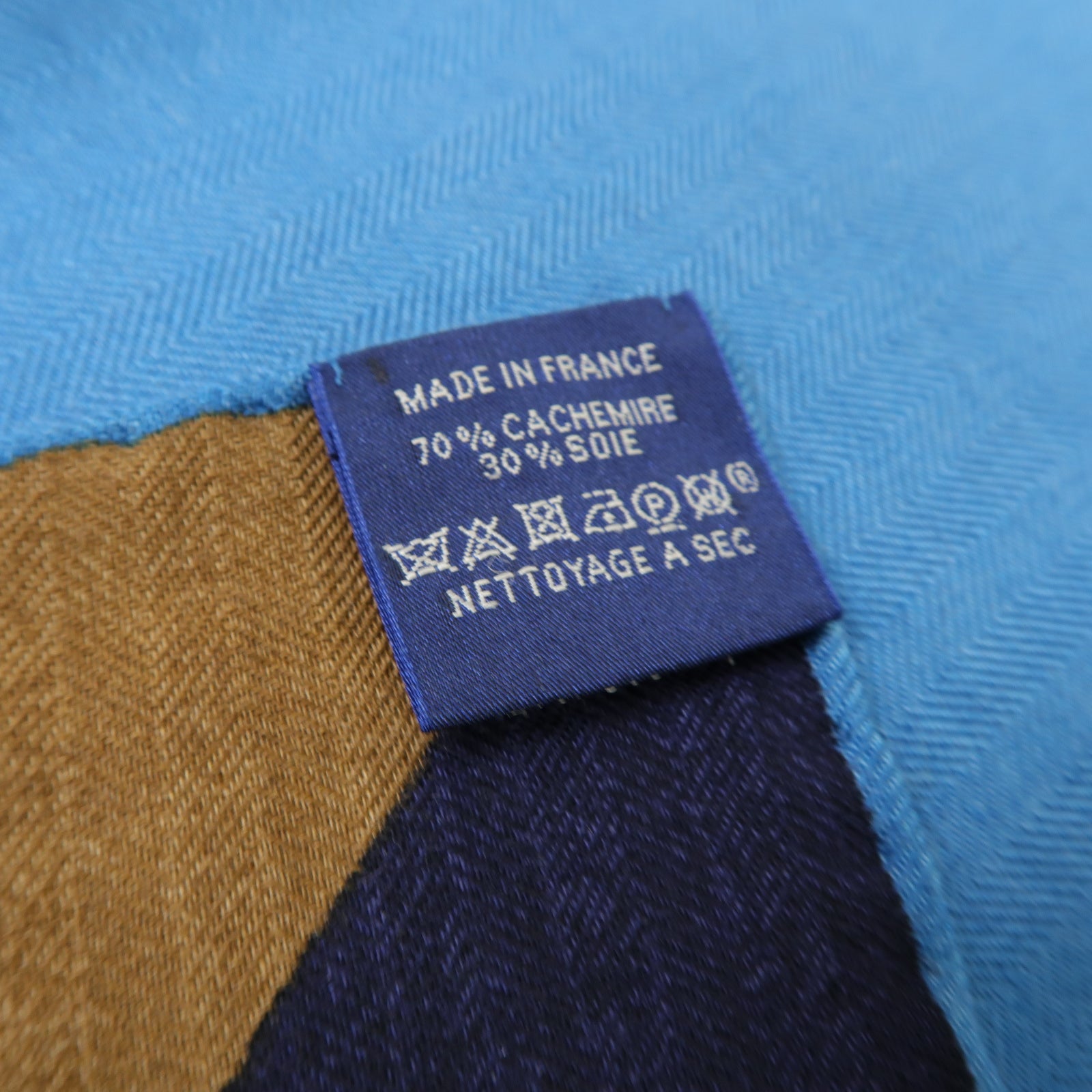 HERMES 【激減優惠】羊絨/絲質Scarf圍巾啡色/深藍色/藍色