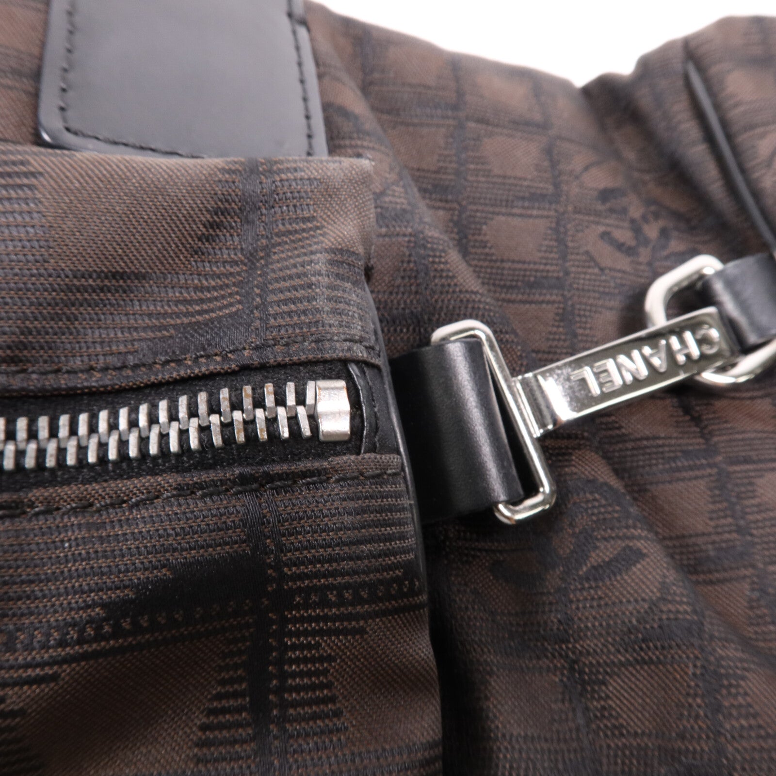 CHANEL 尼龍New Travel Line Tote Bag銀扣手挽袋