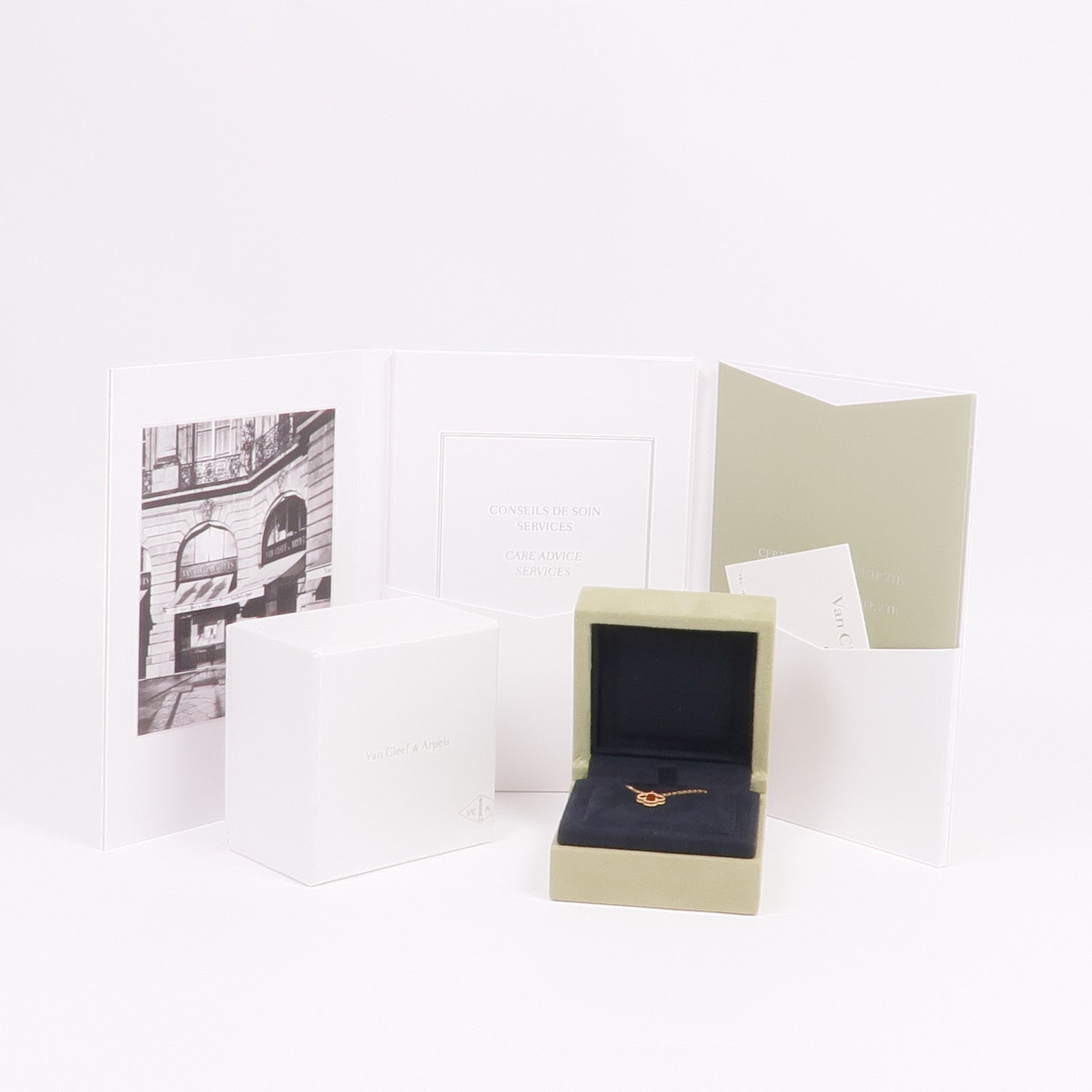 Van Cleef & Arpels 18K玫瑰金Sweet Alhambra Carnelian Pendant紅玉髓項鍊
