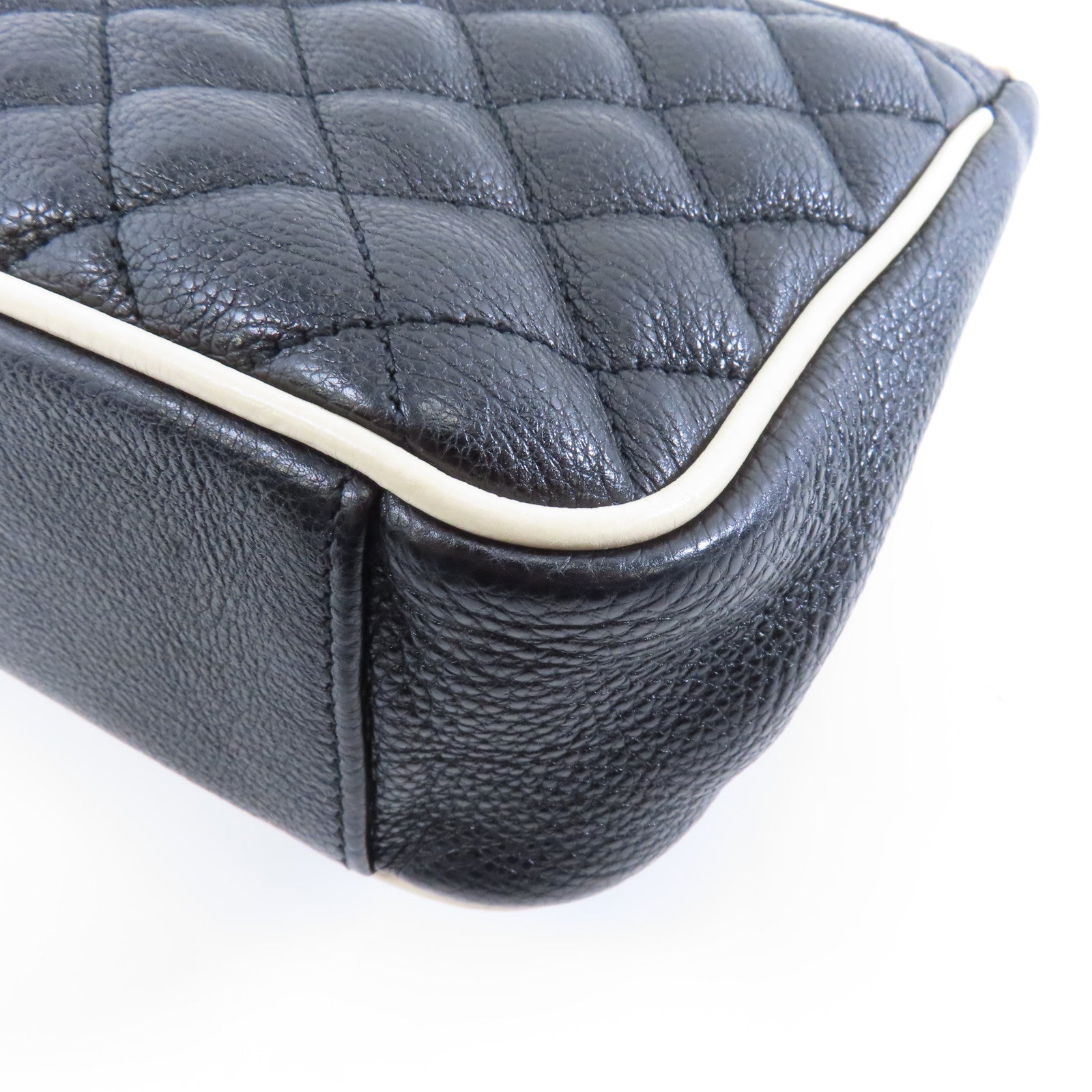 SAINT LAURENT 牛皮皮革Chain Shoulder Bag銀扣鏈帶肩背袋黑色/白色