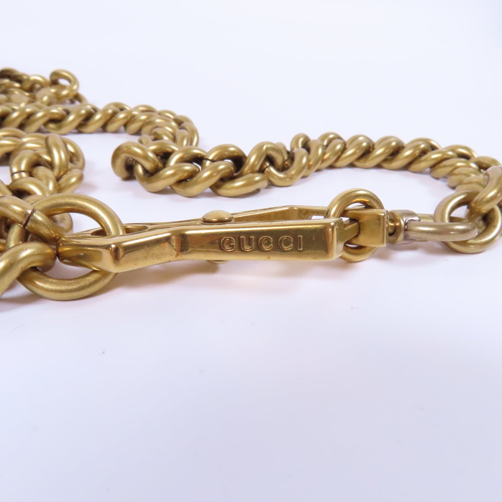 GUCCI 牛皮皮革GG Marmont金扣鏈帶肩背袋黑色