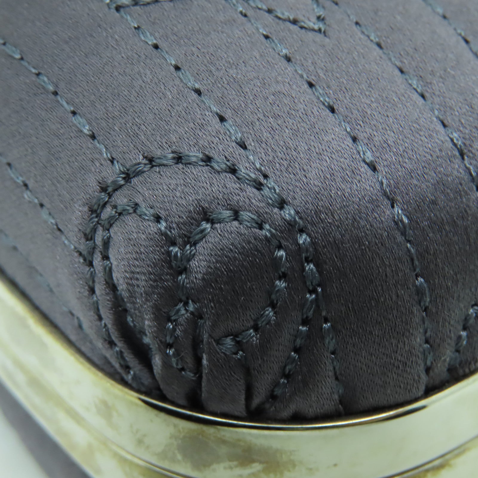 LOUIS VUITTON 【激減優惠】Monogram Satin Motard Minaudiere銀扣鏈帶肩背袋鉻色