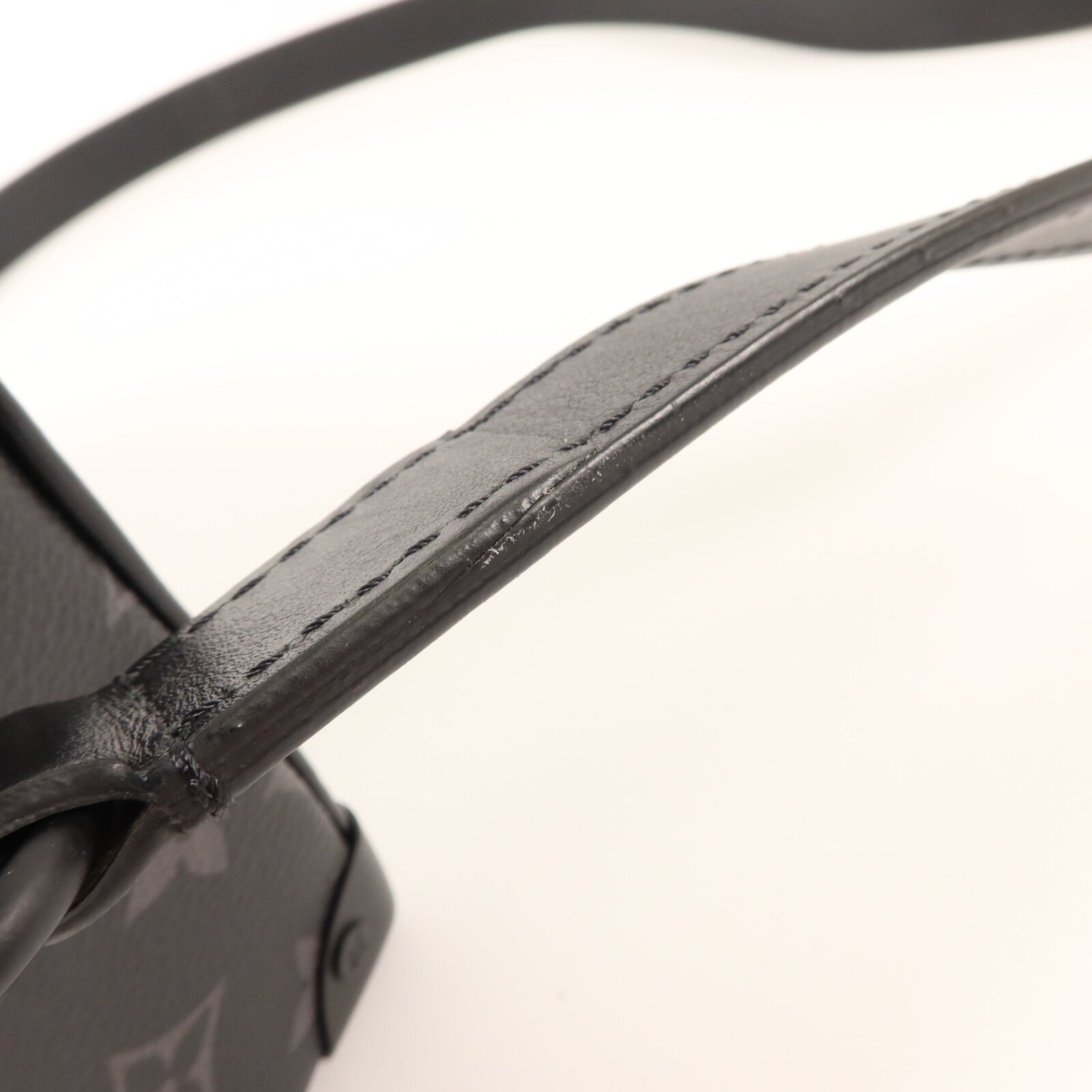 LOUIS VUITTON Monogram Eclipse Mini Soft Trunk肩背袋