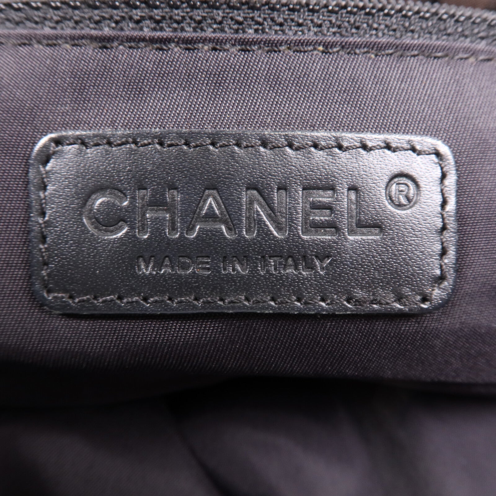 CHANEL 尼龍New Travel Line Tote Bag銀扣手挽袋
