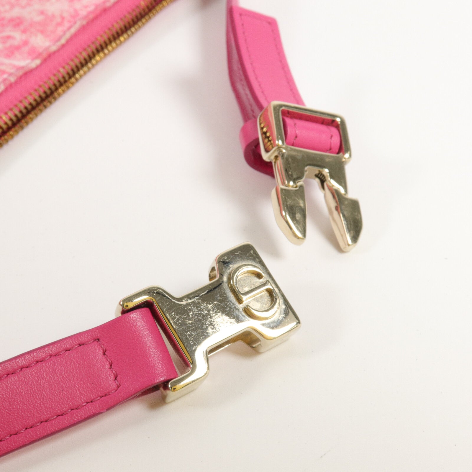 Dior Technical Canvas Nomad Pouch手挽袋