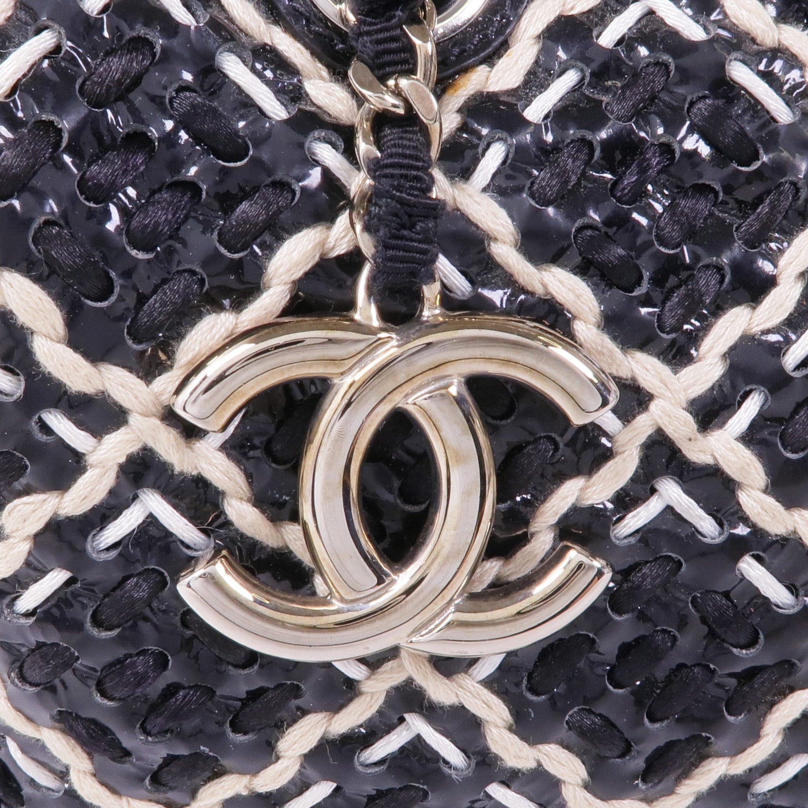 CHANEL 皮革Shoulder Bag鏈帶肩背袋