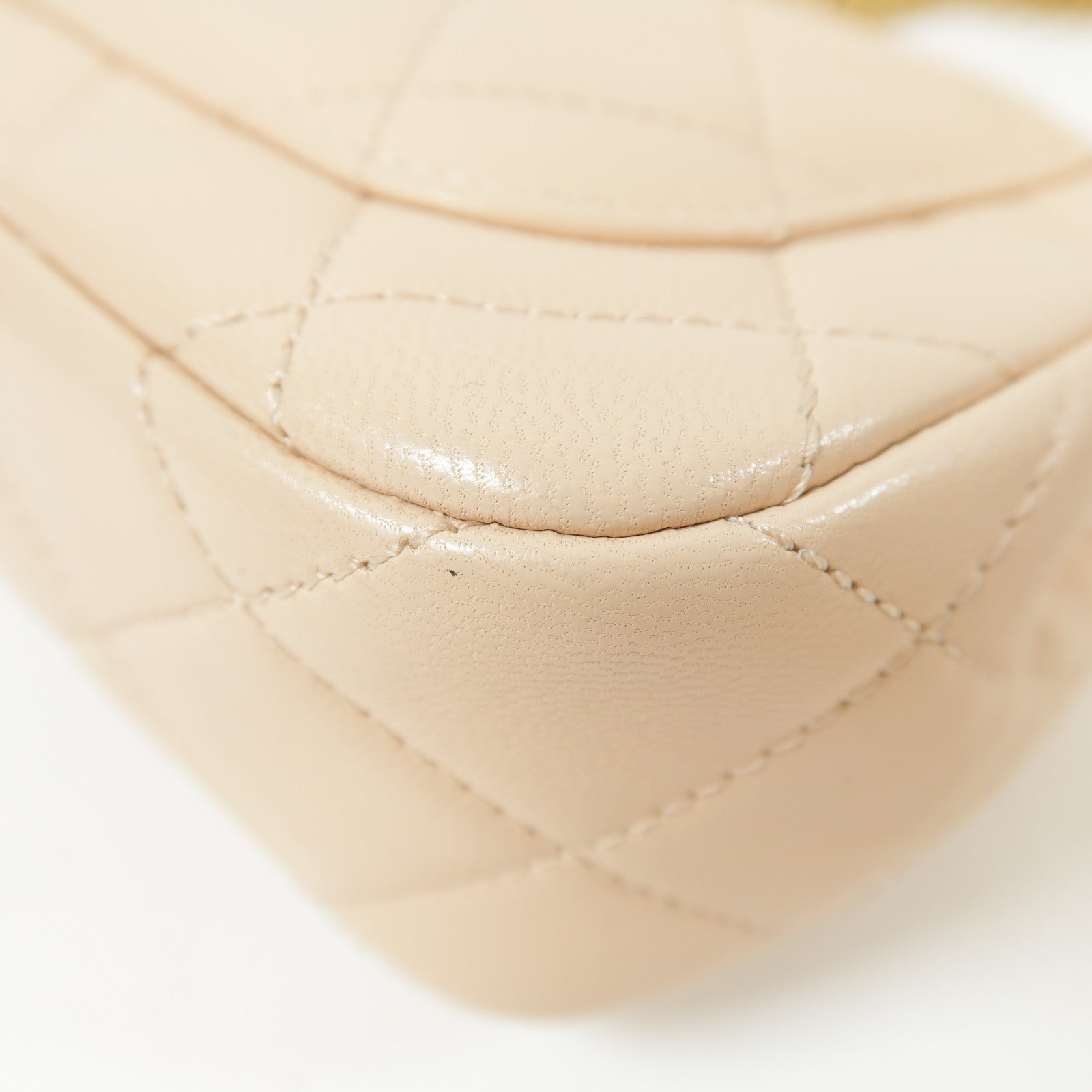 CHANEL 菱格牛皮皮革Mini Flap Bag金扣鏈帶肩背袋粉紅色