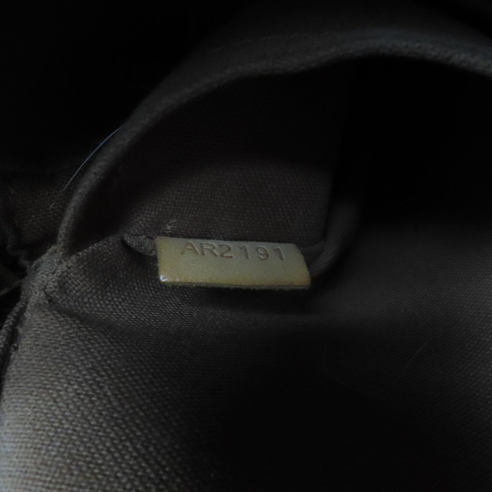 LOUIS VUITTON 【激減優惠】Monogram Trotteur Beaubourg金扣肩背袋啡色
