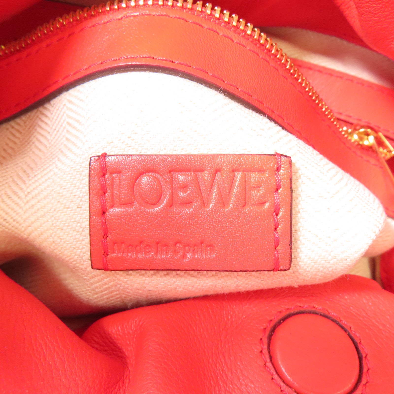 LOEWE 皮革Flamenco Knot Bag金扣肩背袋紅色