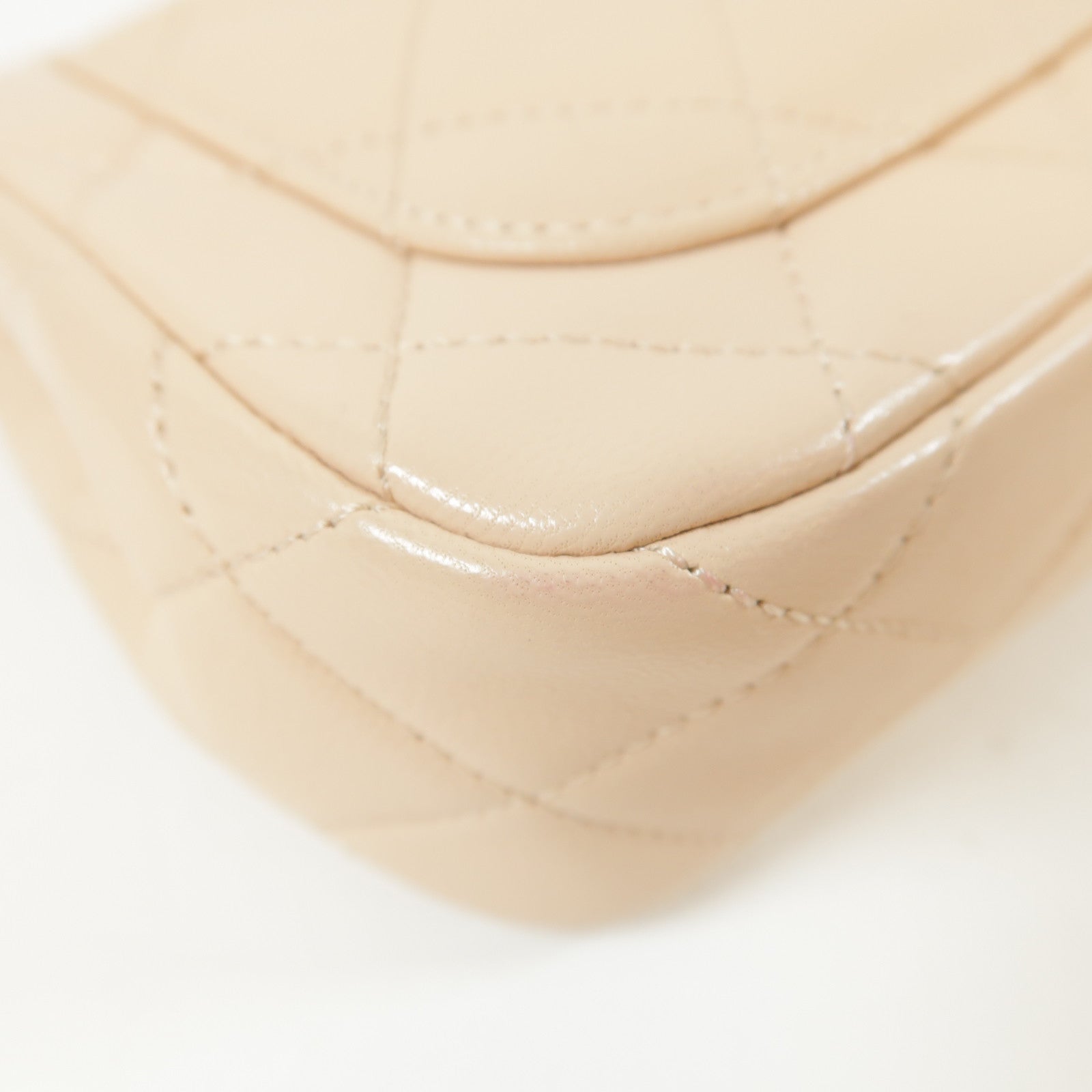 CHANEL 菱格牛皮皮革Mini Flap Bag金扣鏈帶肩背袋粉紅色