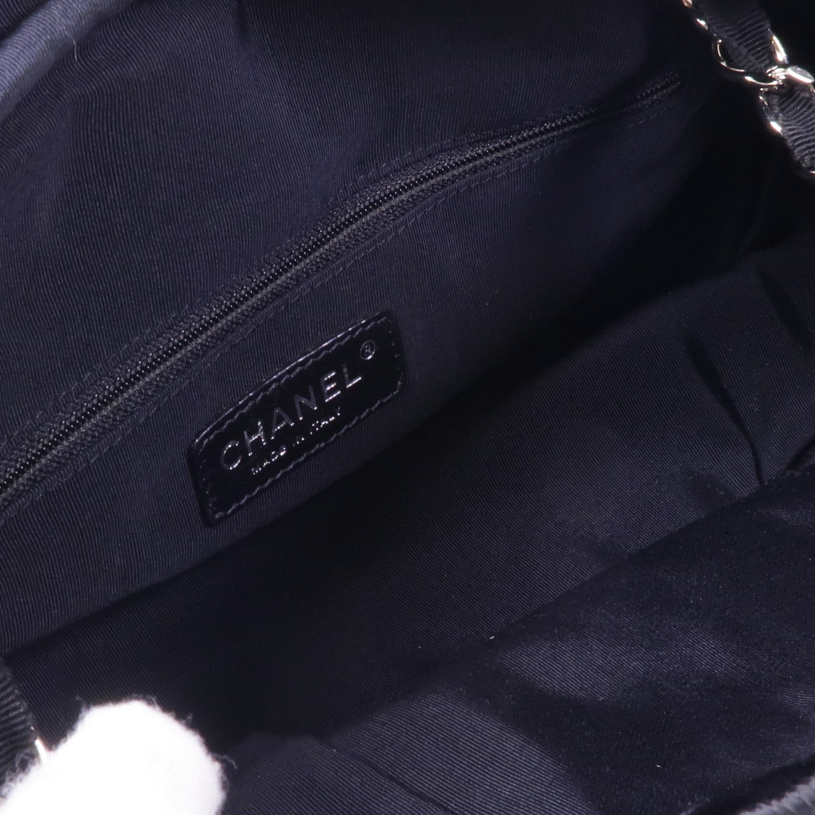 CHANEL 皮革Shoulder Bag鏈帶肩背袋