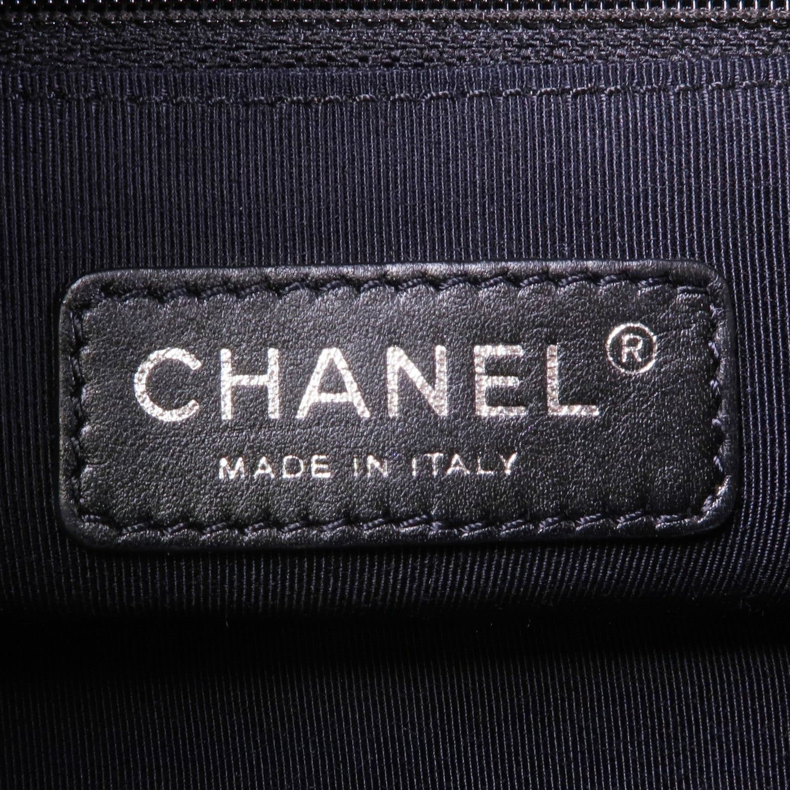 CHANEL 皮革Shoulder Bag鏈帶肩背袋