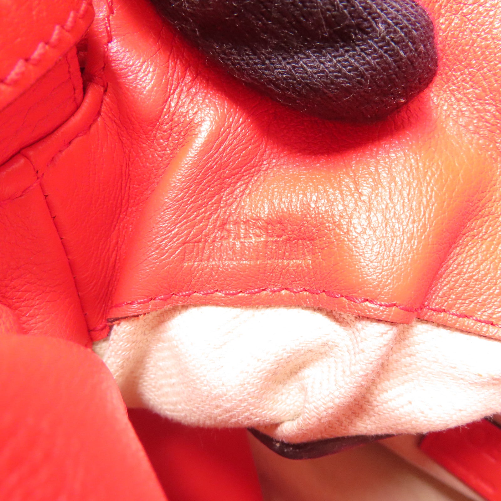 LOEWE 皮革Flamenco Knot Bag金扣肩背袋紅色