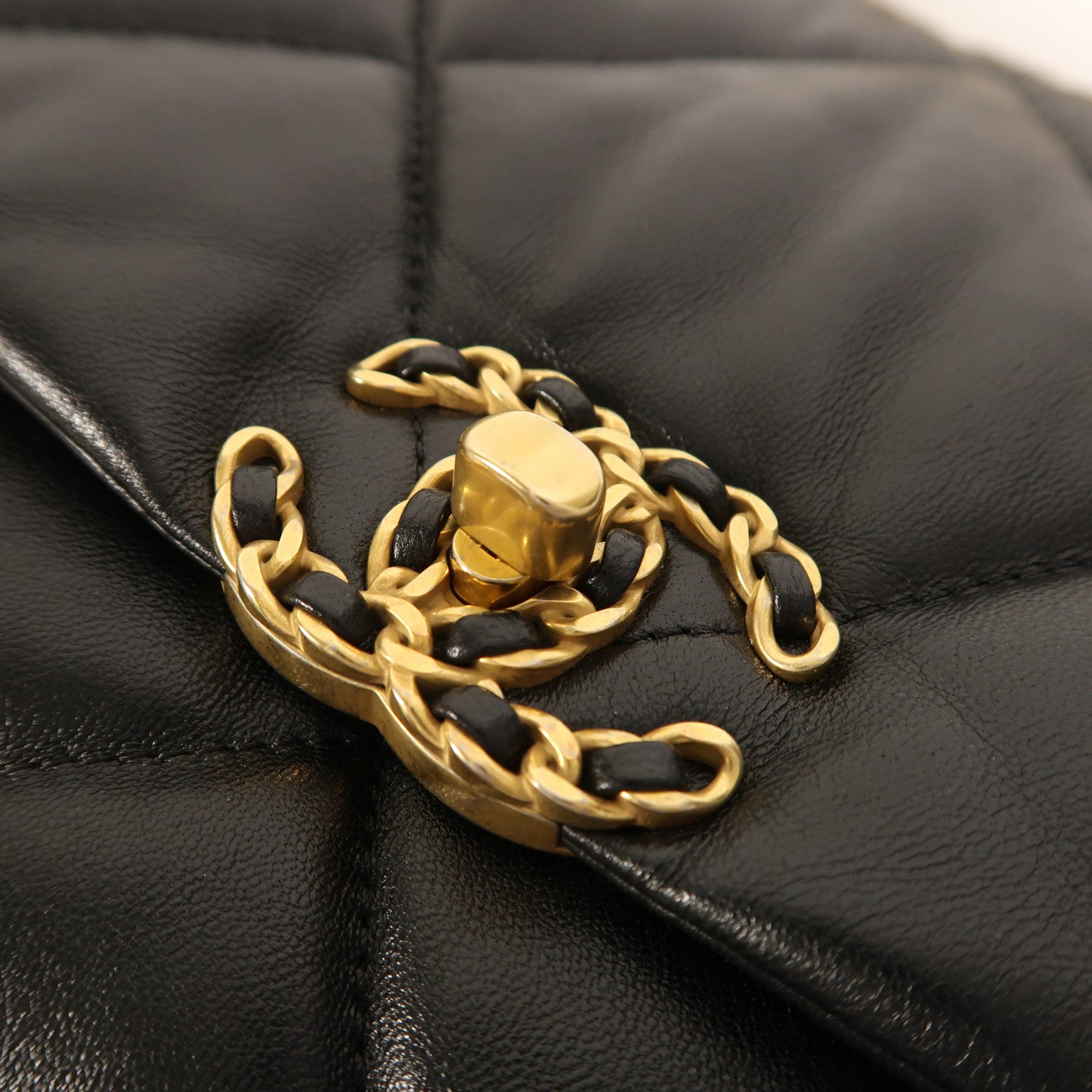 CHANEL 羊皮皮革Chanel 19手挽肩背兩用袋