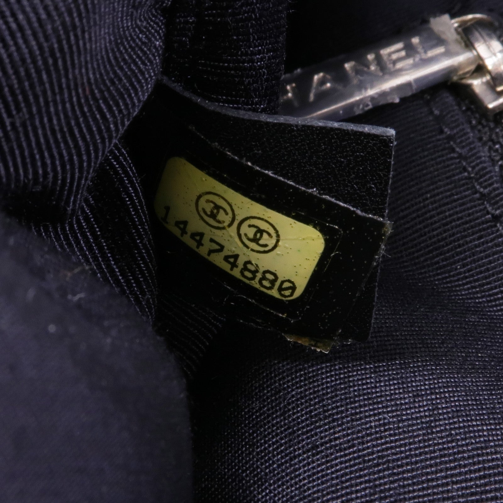 CHANEL 皮革Shoulder Bag鏈帶肩背袋