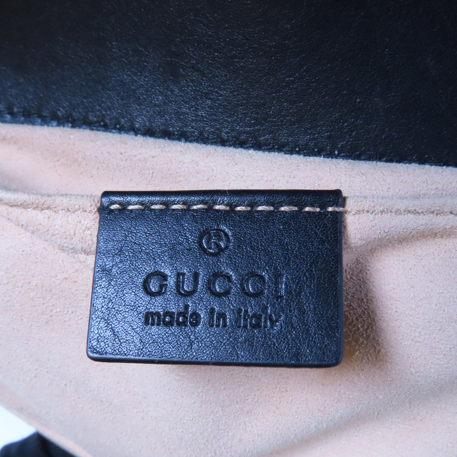 GUCCI 牛皮皮革GG Marmont金扣鏈帶肩背袋黑色