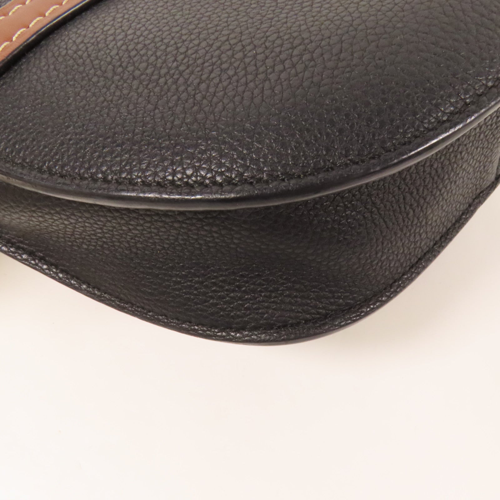 LOEWE 【激減優惠】牛皮皮革Gate金扣肩背袋