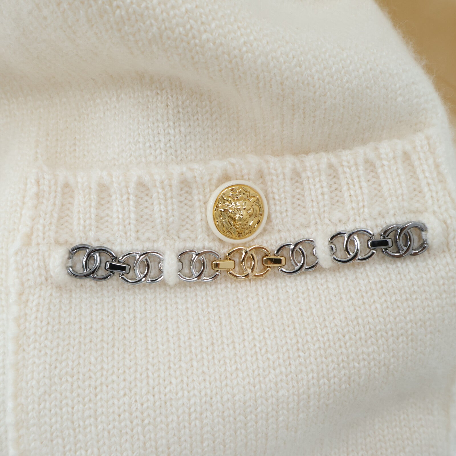 CHANEL Cardigan 外套