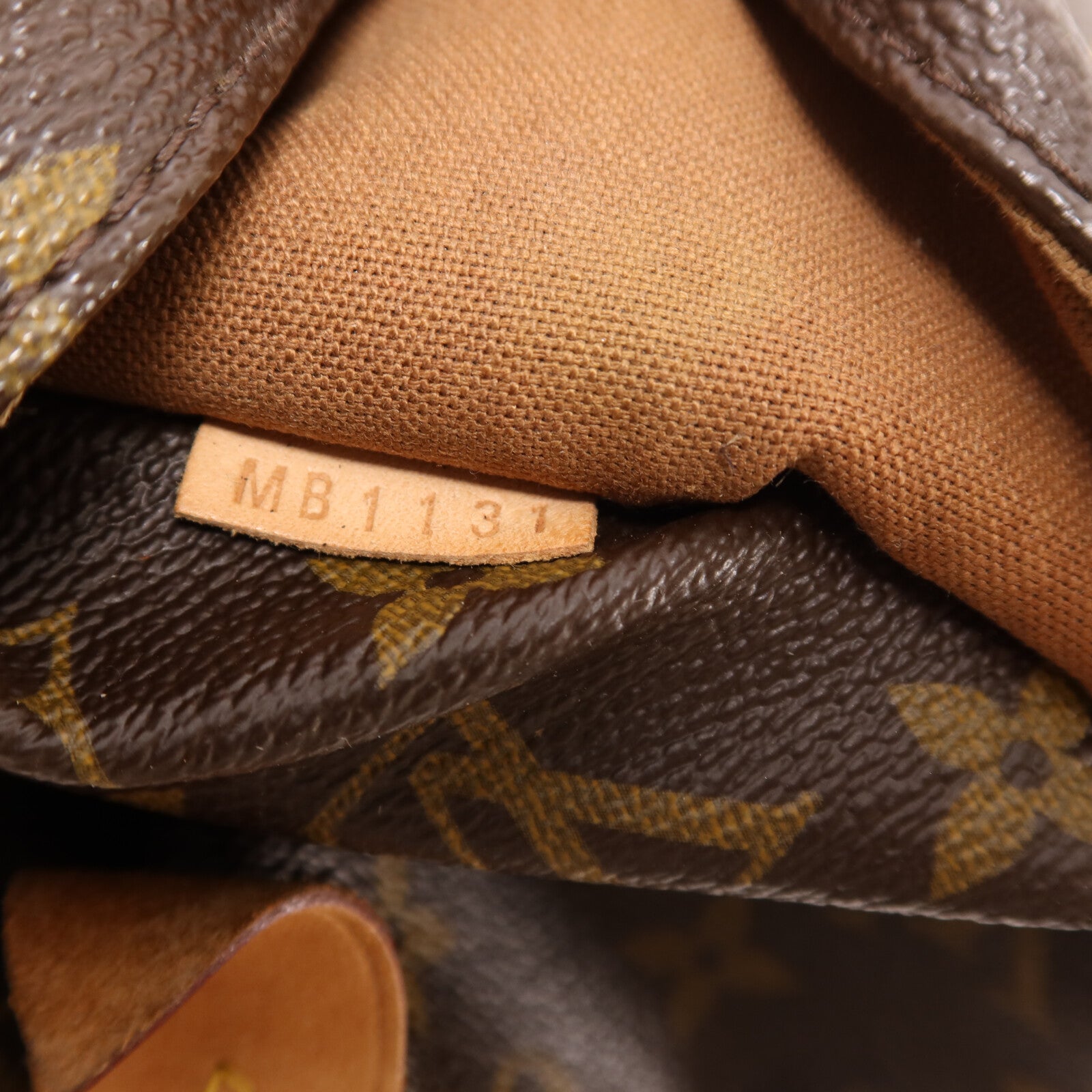 LOUIS VUITTON Monogram Totally MM肩背袋