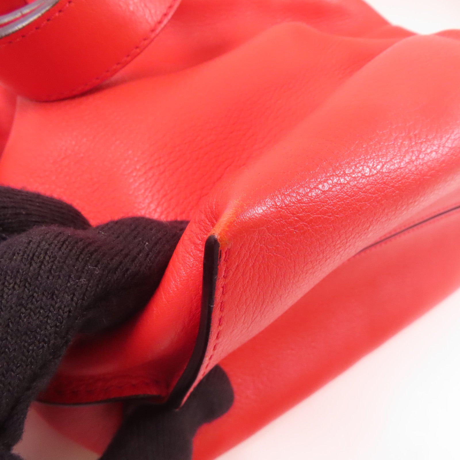 LOEWE 皮革Flamenco Knot Bag金扣肩背袋紅色