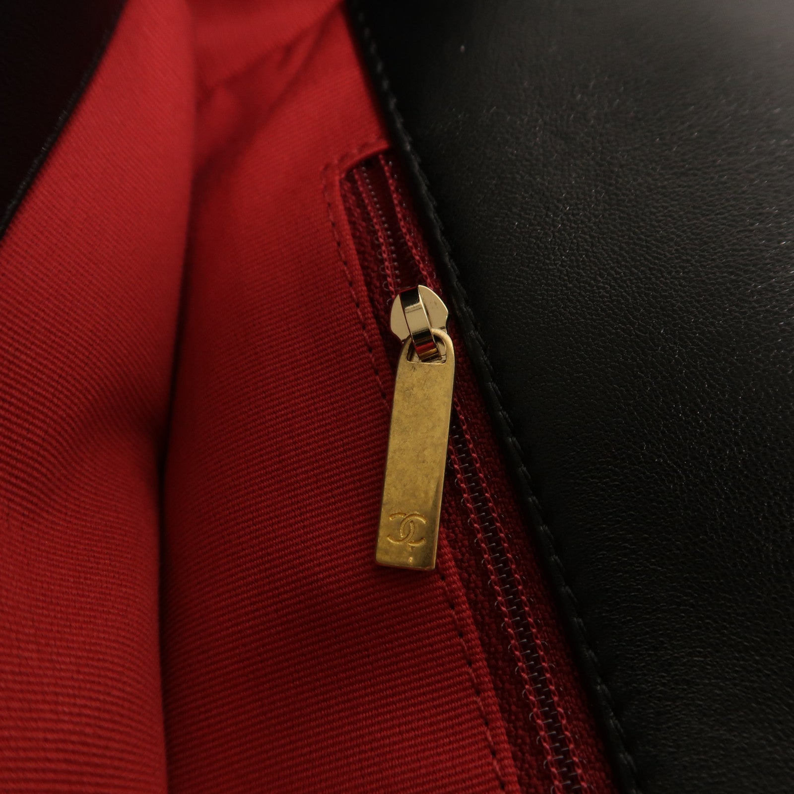 CHANEL 羊皮皮革Chanel 19手挽肩背兩用袋