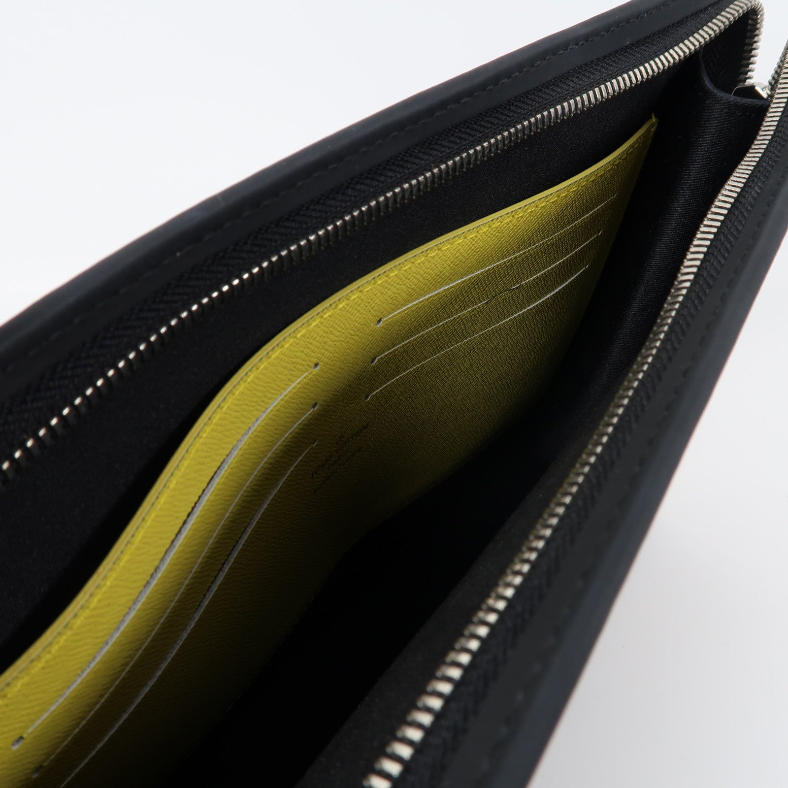 LOUIS VUITTON Damier Graphite Pochette Voyage銀扣手拿包黑色
