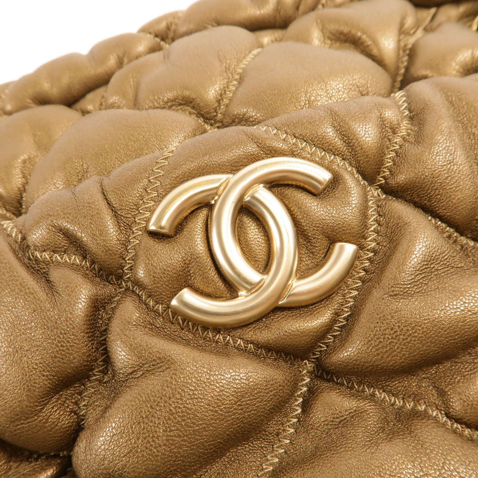 CHANEL 牛皮皮革Bubble Bag肩背袋
