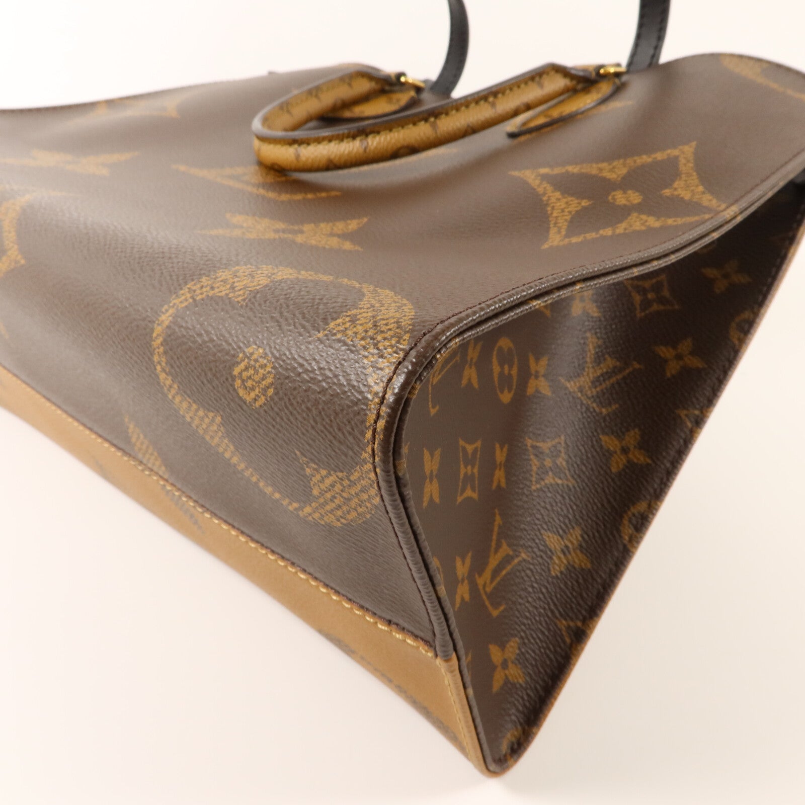 LOUIS VUITTON Monogram Giant On The Go MM金扣手挽肩背兩用袋