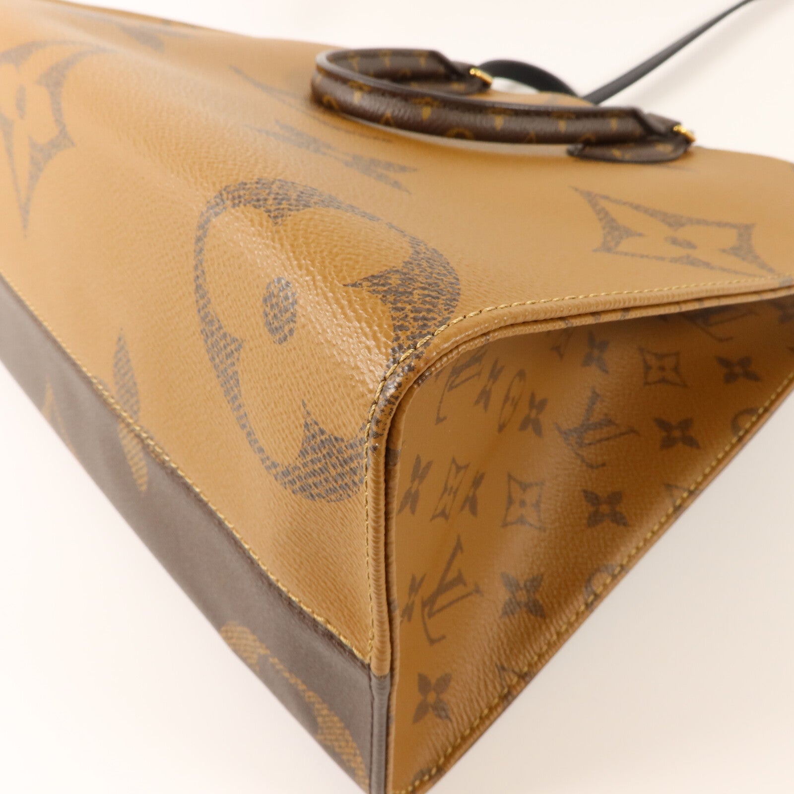 LOUIS VUITTON Monogram Giant On The Go MM金扣手挽肩背兩用袋