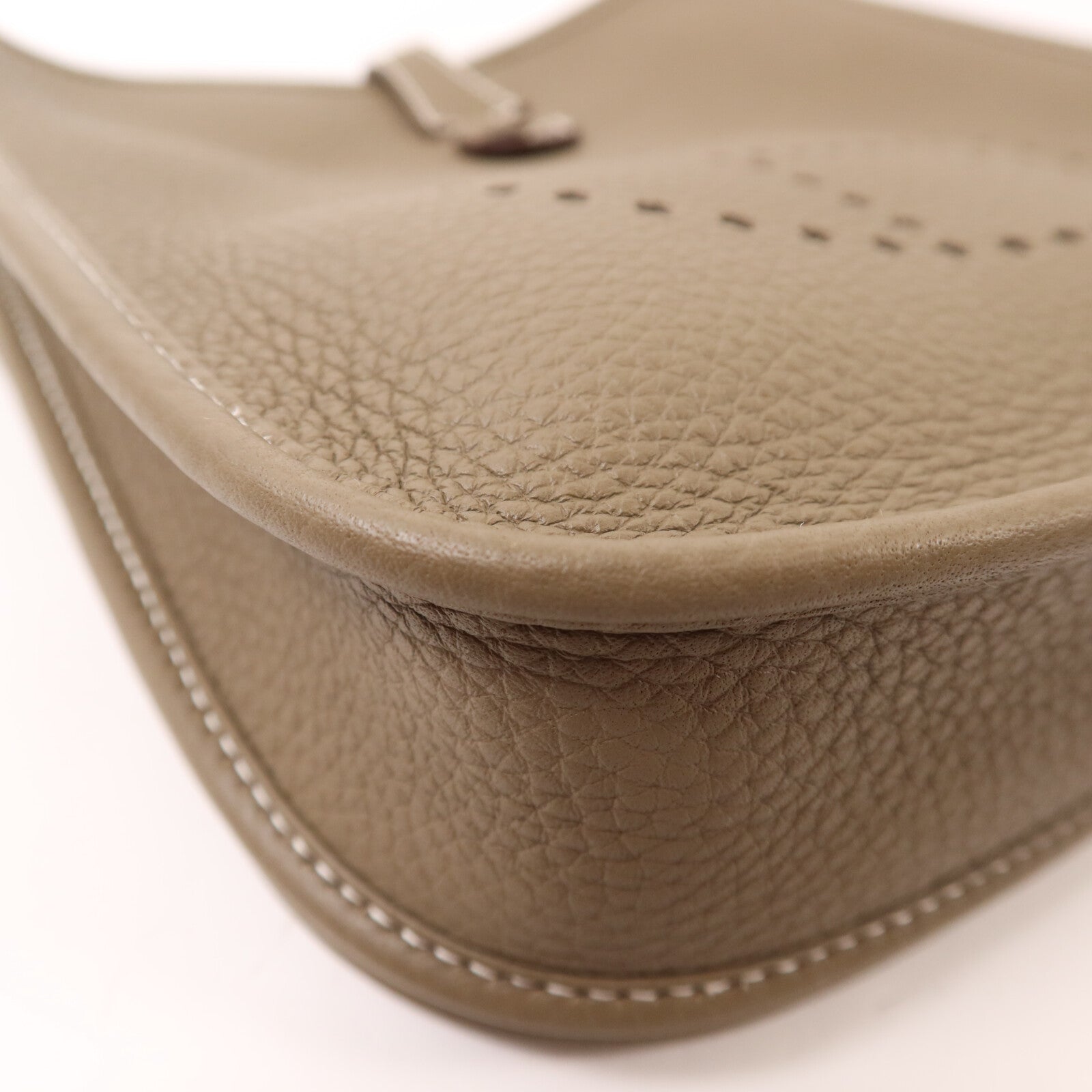 HERMES Clemence皮革Evelyne 23肩背袋Etoupe