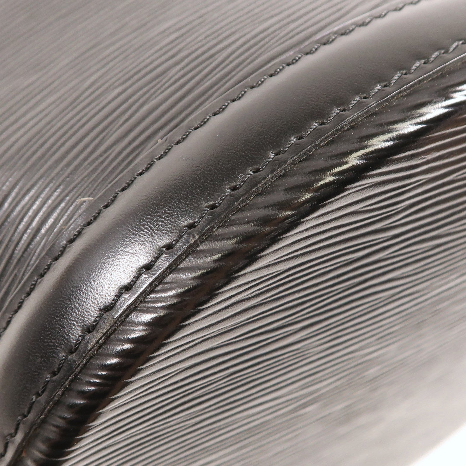 LOUIS VUITTON LV GHW Cluny Shoulder Bag M52252 Epi Black