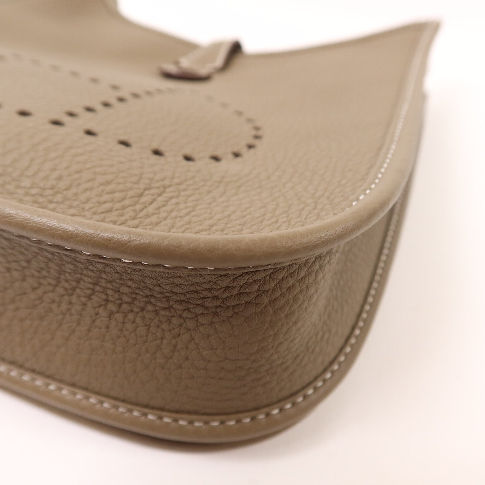 HERMES Clemence皮革Evelyne 23肩背袋Etoupe
