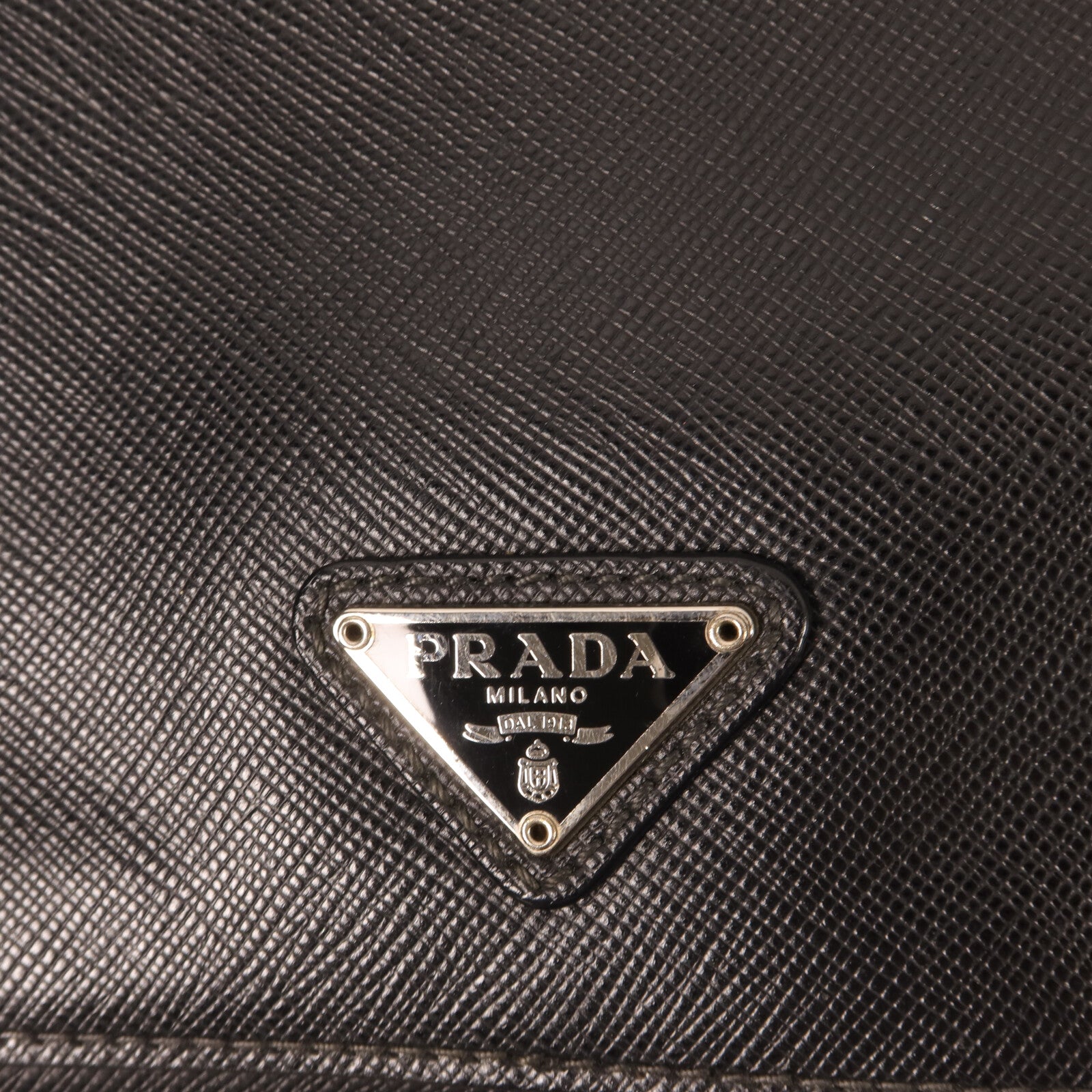 PRADA 牛皮皮革Clutch手拿包