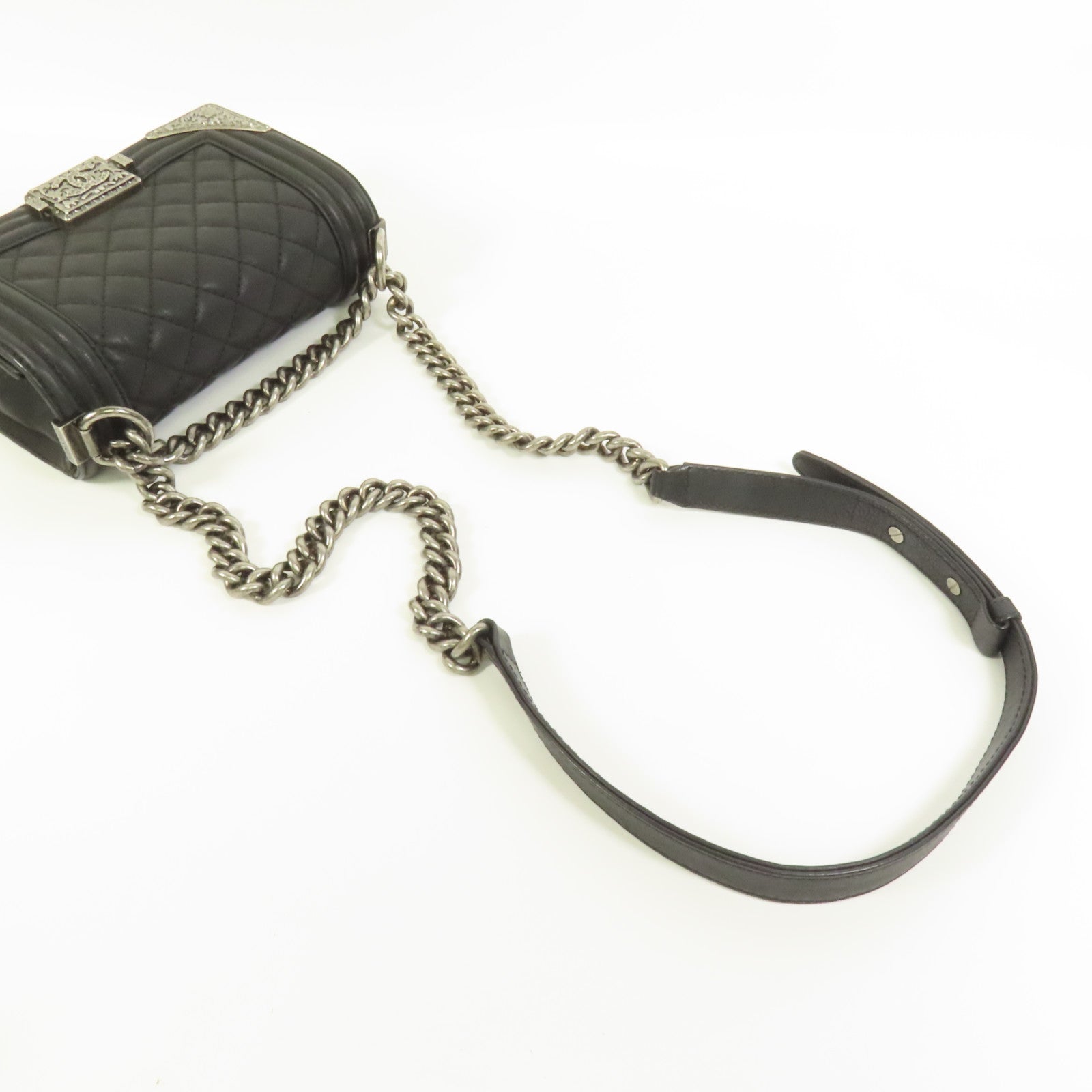 CHANEL 牛皮皮革Boy 20鏈帶肩背袋