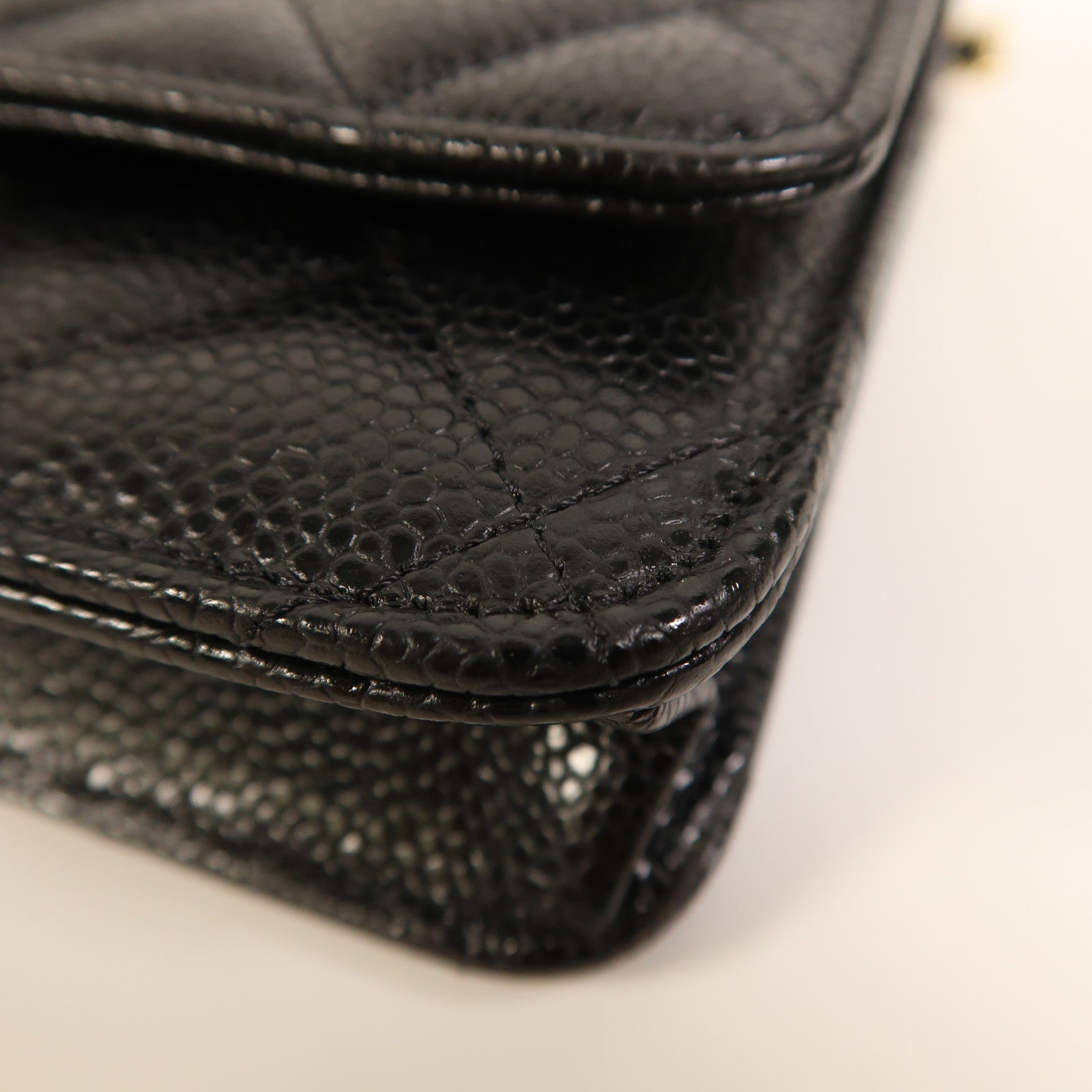 CHANEL 牛皮皮革WOC Wallet On Chain金扣鏈帶肩背袋