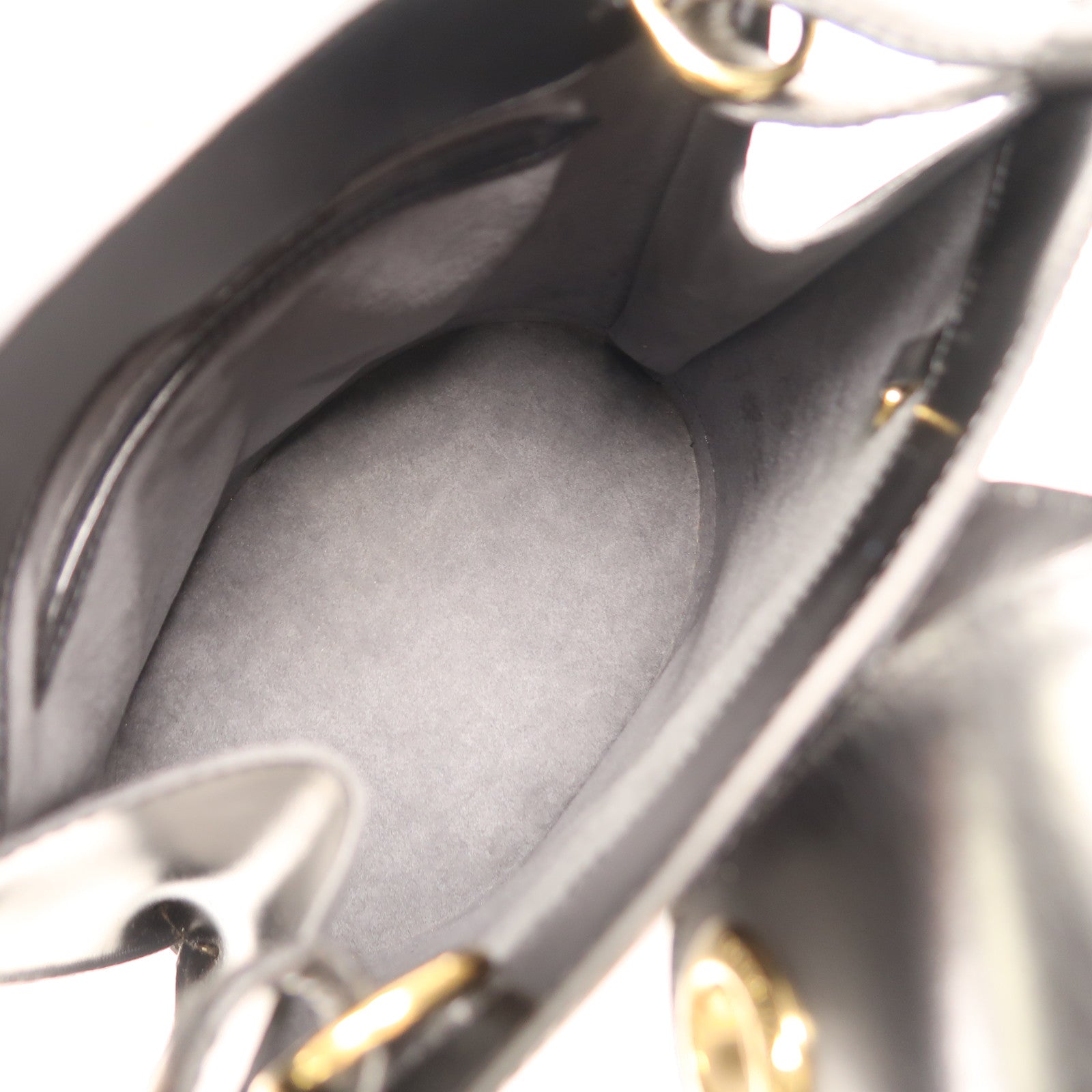 LOUIS VUITTON Epi Cluny金扣肩背袋