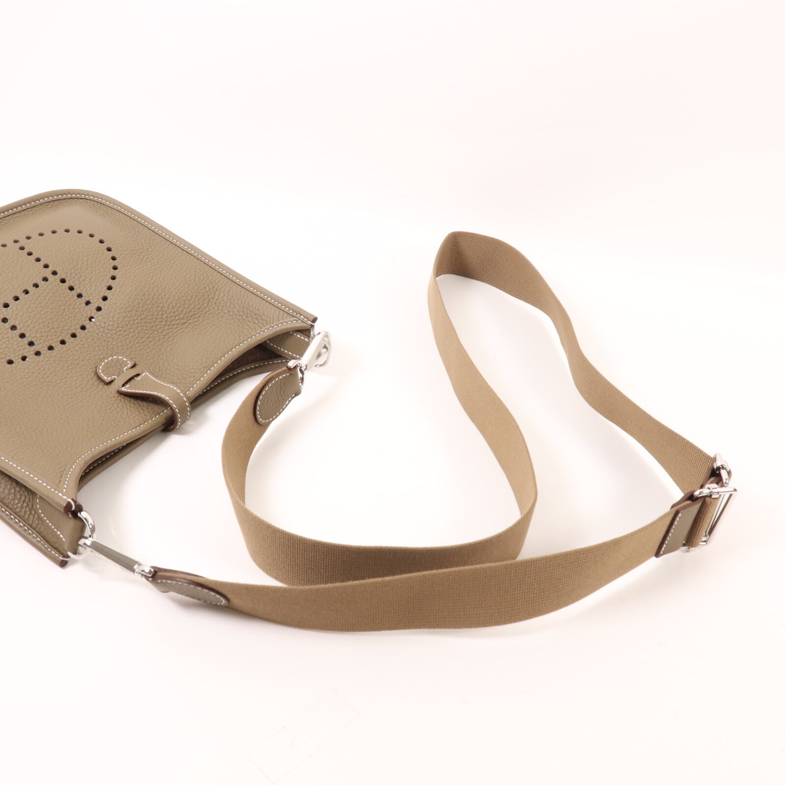 HERMES Clemence皮革Evelyne 23肩背袋Etoupe